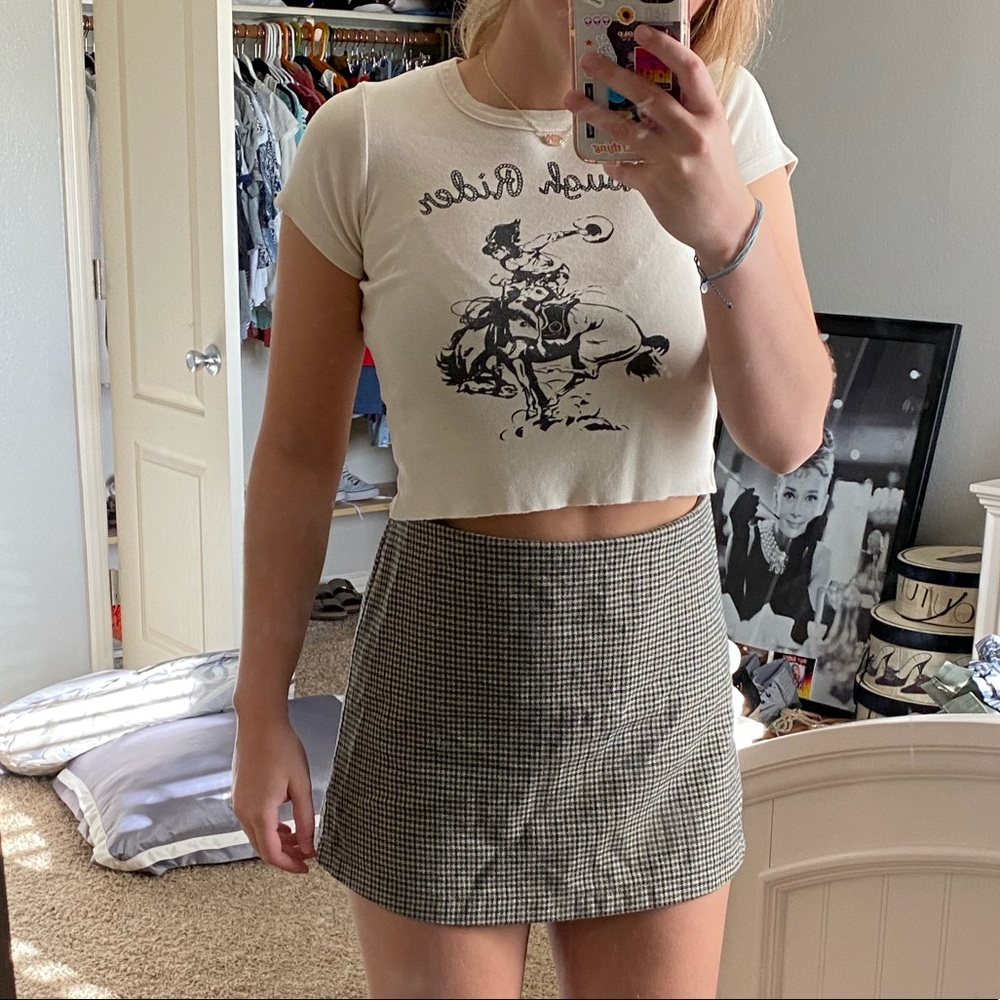 super cute green checkered skirt (never worn)